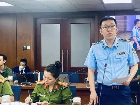 Mua hàng online: Coi chừng "tiền mất, tật mang" vì thiếu kiểm chứng