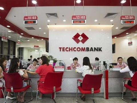 Techcombank sắp phát hành 21,3 triệu cổ phiếu ESOP rẻ bằng 1/3 thị giá