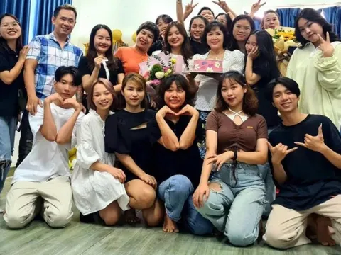 Đạo diễn Lê Hoài Trung: Người thắp lửa đam mê cho thế hệ diễn viên trẻ