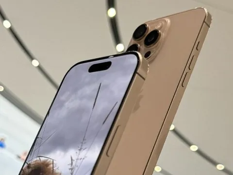 iPhone hạ giá chưa từng có, Apple bất ngờ tái chiếm ngôi vương tại Trung Quốc