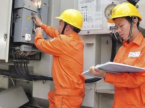 Giá điện sinh hoạt có cách tính mới, cao nhất gần 4.000 đồng/kWh