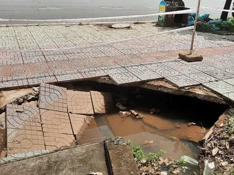 Sụt lún vỉa hè ở Khu Công nghệ cao TP HCM