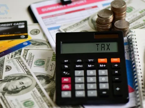 Kế toán Quốc Việt - Hộ kinh doanh cần làm gì khi luật Thuế, BHXH thay đổi?