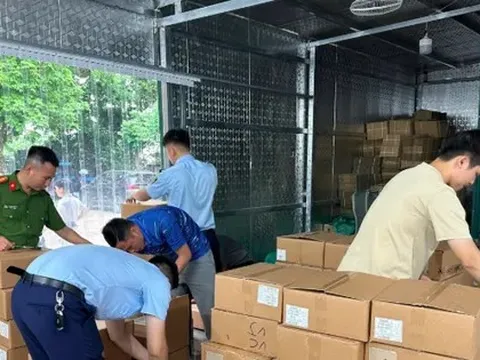 Bát nháo thị trường mỹ phẩm: Người tiêu dùng lãnh đủ