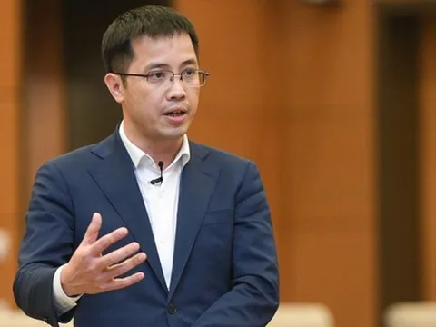 TS Đậu Anh Tuấn: Để đầu tư dài hạn, các quốc gia khác không dựa vào hệ thống ngân hàng mà huy động vốn từ trái phiếu, thị trường chứng khoán