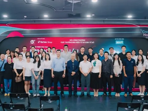 Đòn bẩy tài chính giúp nhà bán hàng bứt phá trên sàn thương mại điện tử