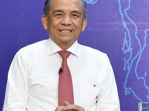 Chủ tịch HoREA: "Một số doanh nghiệp bất động sản yếu về năng lực, 'mèo nhỏ đòi bắt chuột to', đầu tư dàn trải, gây rủi ro cho tổ chức tín dụng”