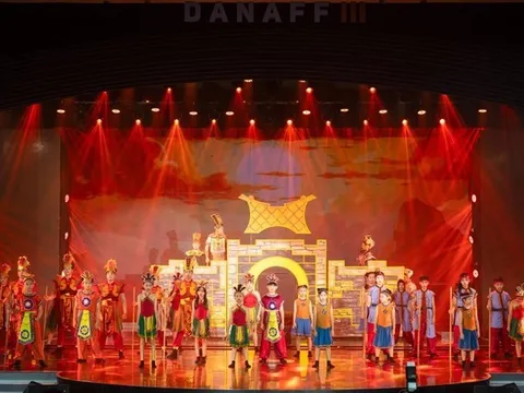 “The Enchanted Crossbow” của Victoria School tỏa sáng tại DANAFF III – Biểu tượng của một Đà Nẵng mới
