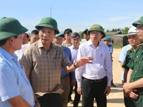 Kiểm tra các dự án ven biển, lãnh đạo tỉnh Quảng Trị đề cập vấn đề nhiều người quan tâm