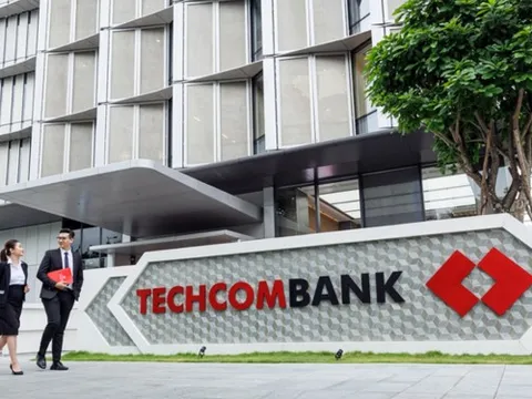 Techcombank báo lãi trước thuế quý 2/2025 gần 7.900 tỷ đồng, cao nhất từ trước đến nay