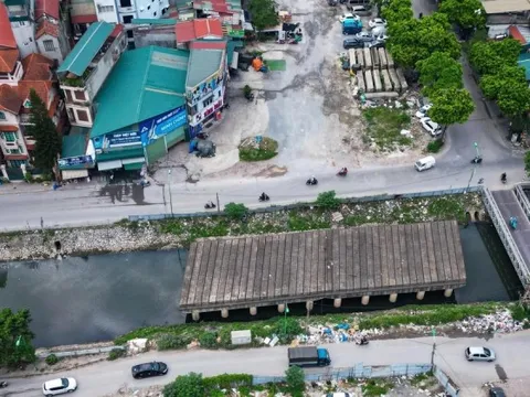 Cây cầu trên tuyến đường nghìn tỷ ở Hà Nội tái thi công sau nhiều năm bỏ hoang