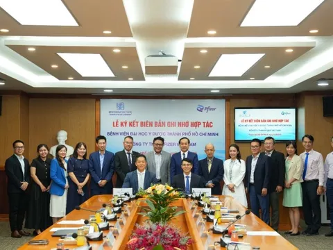 Pfizer và Bệnh viện Đại học Y Dược TP.HCM ký kết Biên bản ghi nhớ để cải thiện chất lượng chăm sóc sức khỏe