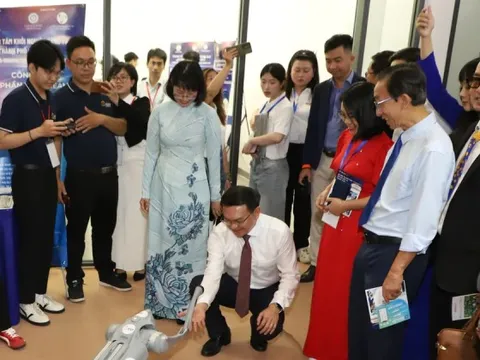 TPHCM vận hành tòa nhà được kỳ vọng thành trung tâm tụ hội nhân tài công nghệ của thế giới