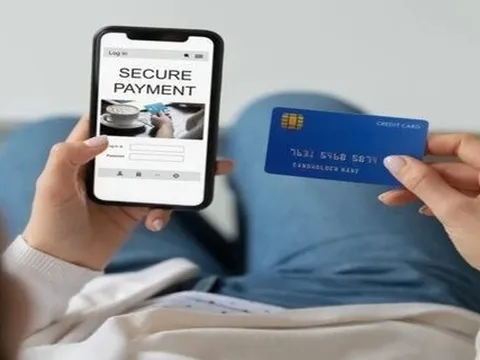 Vì sao lừa đảo biết chính xác số tài khoản ngân hàng, mật khẩu, mã OTP và mã PIN của người dùng?