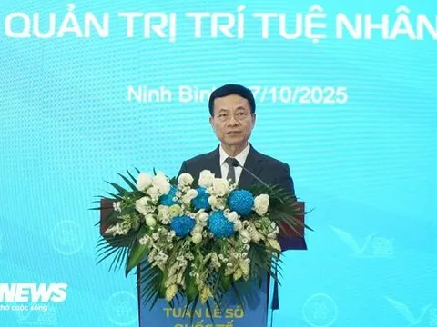 Bộ trưởng Nguyễn Mạnh Hùng: AI đi trong 'hành lang hẹp' để phục vụ con người