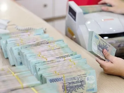 Lãi suất tiền gửi tiết kiệm tháng 11/2025: Nhích tăng nhẹ nhưng vẫn duy trì ở mức thấp