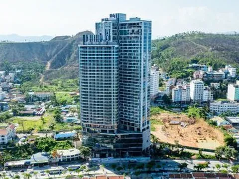 Chủ khách sạn The Holiday Hạ Long khất nợ trái phiếu