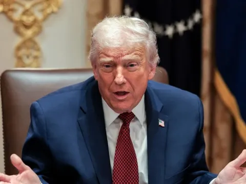 Tổng thống Trump ra điều kiện việc Nvidia bán chip AI H200 cho Trung Quốc