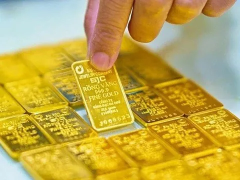 Giá vàng hôm nay 10/12: Bật tăng trở lại