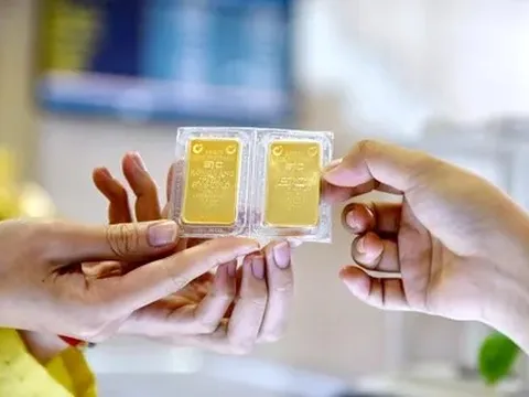 Sau một năm, giá vàng trong nước đã tăng hơn 77%