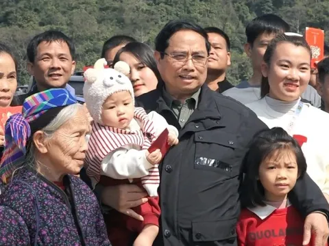 Thủ tướng yêu cầu thông xe cao tốc nối tới cửa khẩu Lạng Sơn trước ngày 30/4