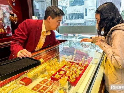 Mua vàng ngày Vía Thần Tài sao để có "lộc" mà không "lỗ"?