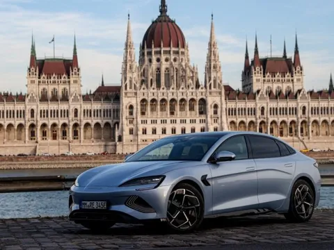 Doanh số xe Trung Quốc tại EU giảm 3%: 'Hết phép' hay chiến lược 'lùi 1 bước tiến nhiều bước'?