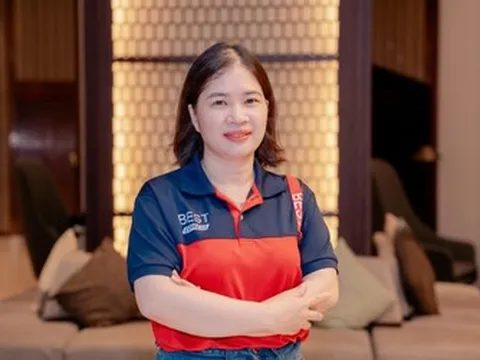 Rời ngân hàng để làm logistics: Bản lĩnh "nói được làm được" của nữ chủ bưu cục Best Express xứ Quảng