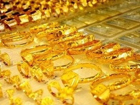 Giá vàng chiều nay (17/3): Tăng giảm liên tục, bám sát thị trường thế giới