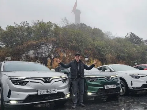 Chủ xe VinFast VF 8: Mức giá đang quá tốt, ngày càng nhiều người dùng mua xe điện hơn