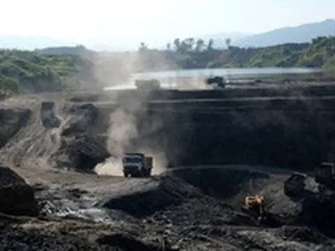 Phát minh của Trung Quốc làm rung chuyển ngành dược phẩm: biến than đá thành nguyên liệu thuốc chữa bệnh, hiệu quả cao nhưng chi phí thấp