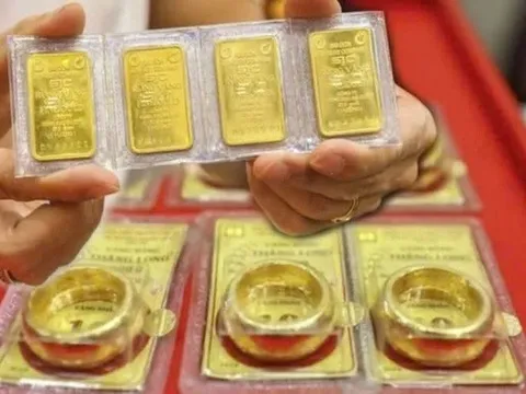 Giá vàng chiều nay (6/4): Vàng SJC đi ngang, người mua 10 chỉ vàng được nhận ngay tại quầy