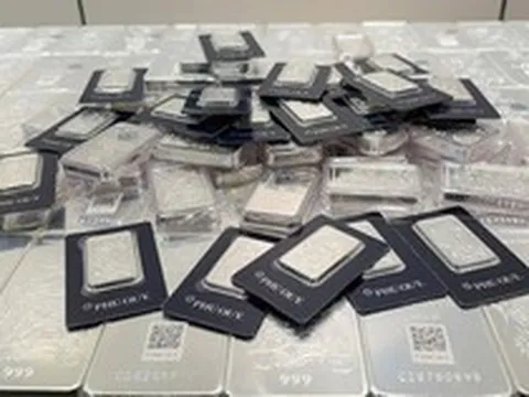 Sáng nay, giá bạc tăng rất mạnh