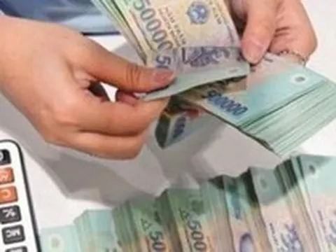 Bộ tài chính trả lời thắc mắc: Doanh nghiệp chia nhỏ lương để trả tiền mặt, nhiều lần dưới 5 triệu đồng thì tính chi phí hợp lý thế nào?