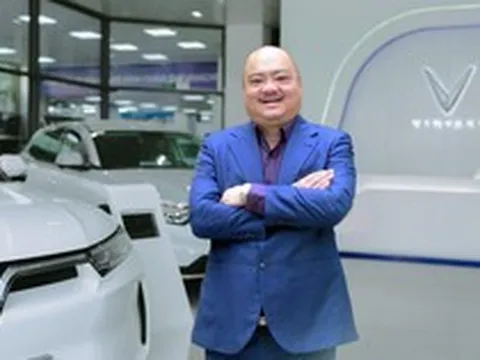 Doanh nhân “kỳ cựu” trong ngành ô tô đầu tư "tất tay" vào hệ thống đại lý VinFast