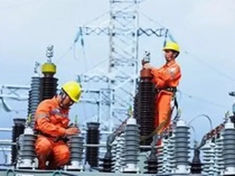 Nắng nóng cực đoan, điện miền Bắc đối mặt nguy cơ quá tải