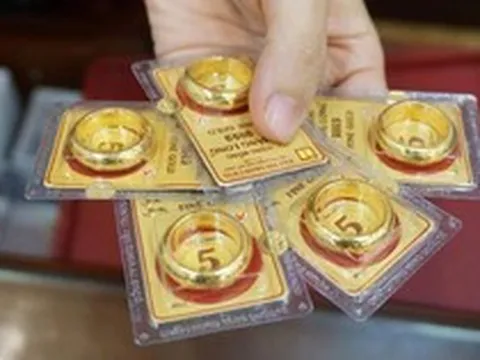 Giá vàng nhẫn trơn, vàng miếng chiều 8/6 đột ngột giảm rất mạnh