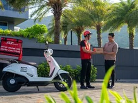 Về quê nghỉ hè, sinh viên 'săn' thêm ưu đãi gửi hàng