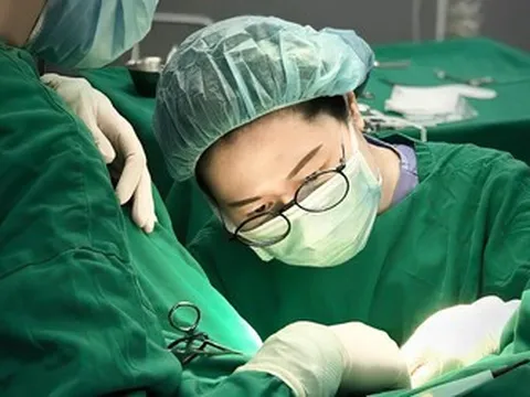 ThS.BS Nguyễn Thị Hồng Vân: Hơn 15 năm gắn bó với chuyên ngành phẫu thuật tạo hình thẩm mỹ