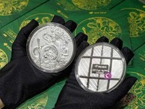 Giá bạc quay đầu giảm sáng ngày 7/7