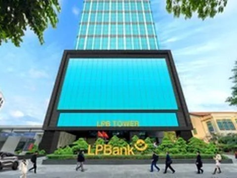 LPBank báo lãi 6.000 tỷ đồng, lương nhân viên tăng gần 40%