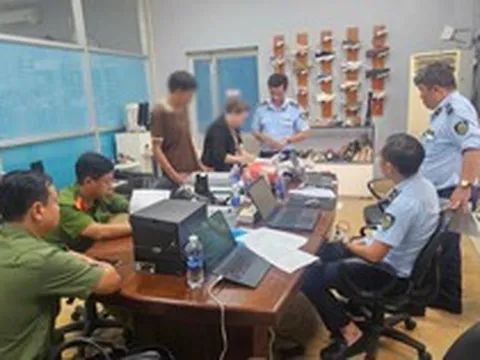 Phát hiện gần 50.000 đôi giày Nike giả trị giá hơn 100 tỷ đồng, mắt thường không thể phân biệt