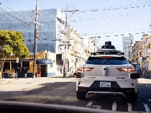 Tự chi 10 tỷ USD vẫn lép vế, Uber sắp mất hợp đồng hợp tác sau 3 năm, bị đối thủ cùng tuổi vượt mặt