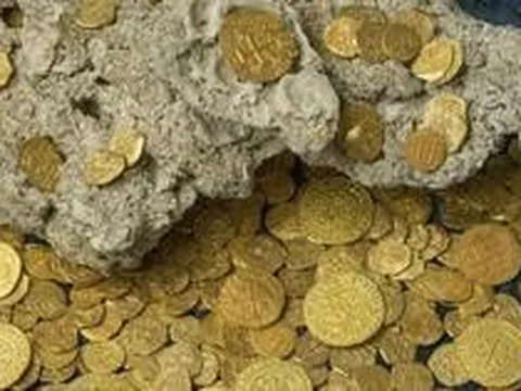 Phát hiện 90 tấn vàng, 237 tấn bạc và ngọc lục bảo trị giá hơn 400 nghìn tỷ đồng ở sâu dưới đáy biển