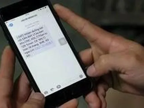 Số dư tài khoản bất ngờ về 0, nạn nhân toàn người bật WiFi 24/24, công an yêu cầu tắt nguồn điện thoại ngay