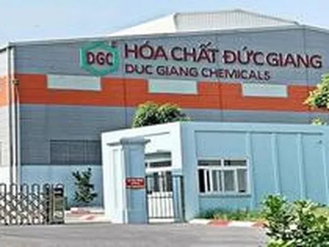 Động thái mới của Hoá chất Đức Giang sau biến cố khởi tố thêm 3 lãnh đạo