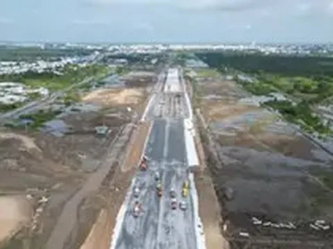 Bên trong công trường dự án nâng cấp sân bay Cà Mau