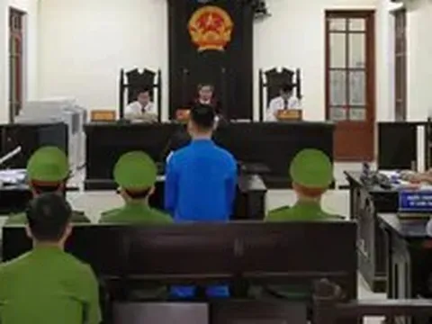 Lãnh án tù vì nhận tiền chuyển nhầm nhưng không trả