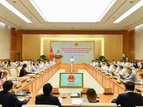 Phó Thống đốc NHNN: Yêu cầu các ngân hàng công bố gói tín dụng ưu đãi cho SMEs và lĩnh vực ưu tiên ngay tháng 8/2026