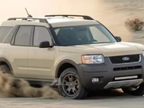 Ford sắp có SUV giá chỉ ngang Toyota Yaris Cross, thiết kế như Escape, Bronco Sport